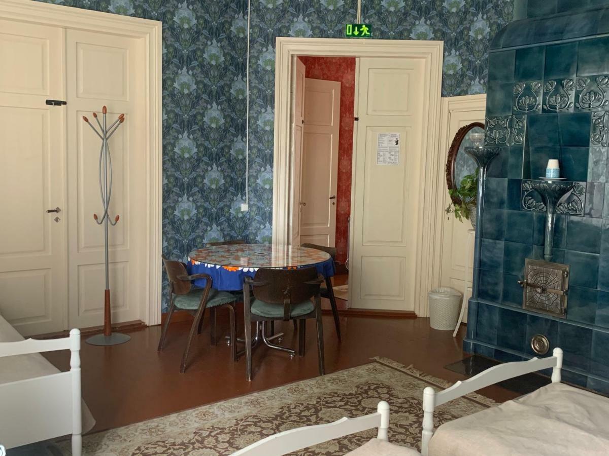 Bed and breakfast Wanhan Apteekin Majatalo 2*